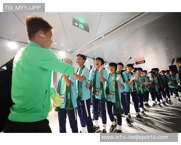 王飞足球：从青涩少年到职业球员的成长之路与奋斗故事